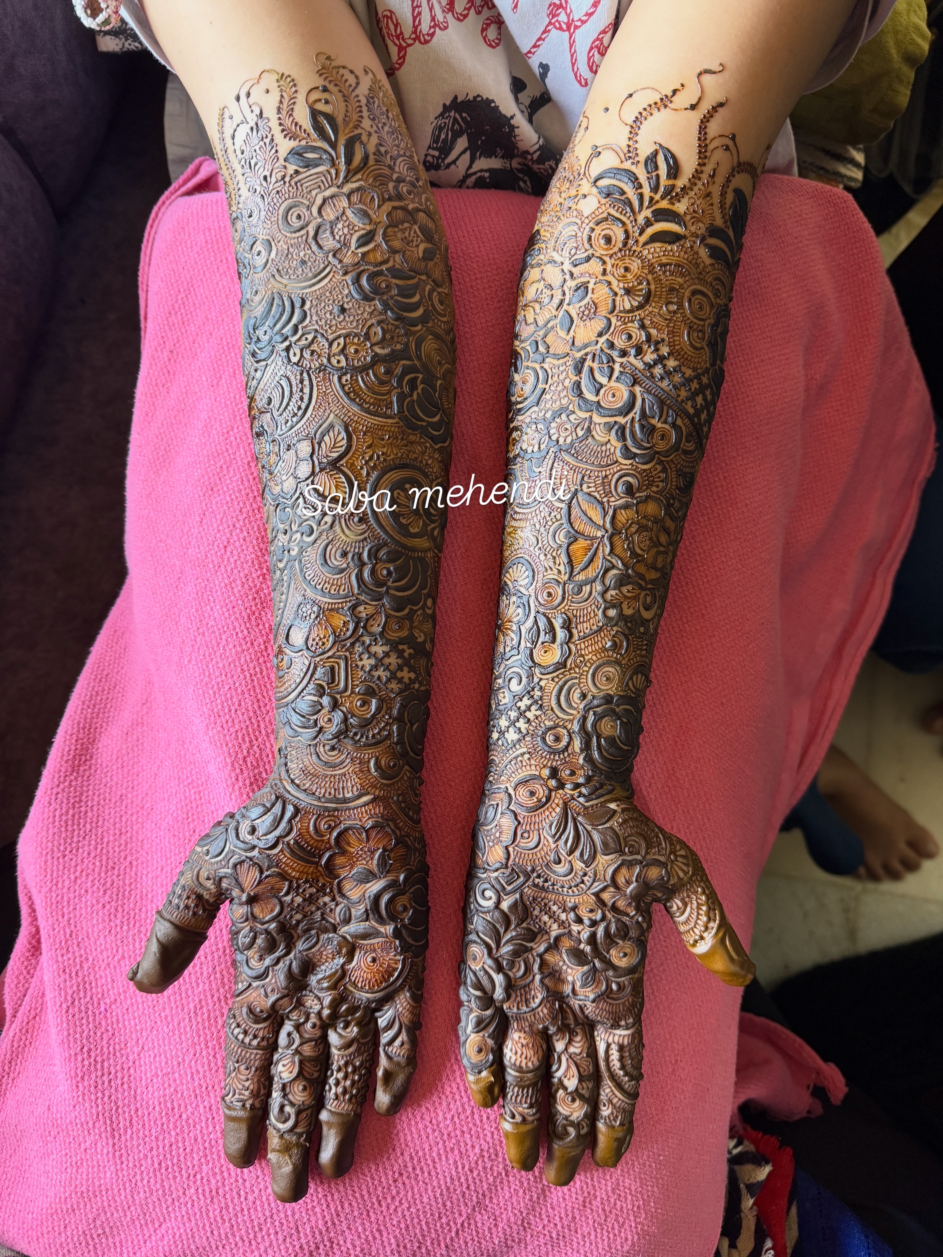 Noorsabashaikhshaikh - mehendi artist in Bandra East, Mumbai